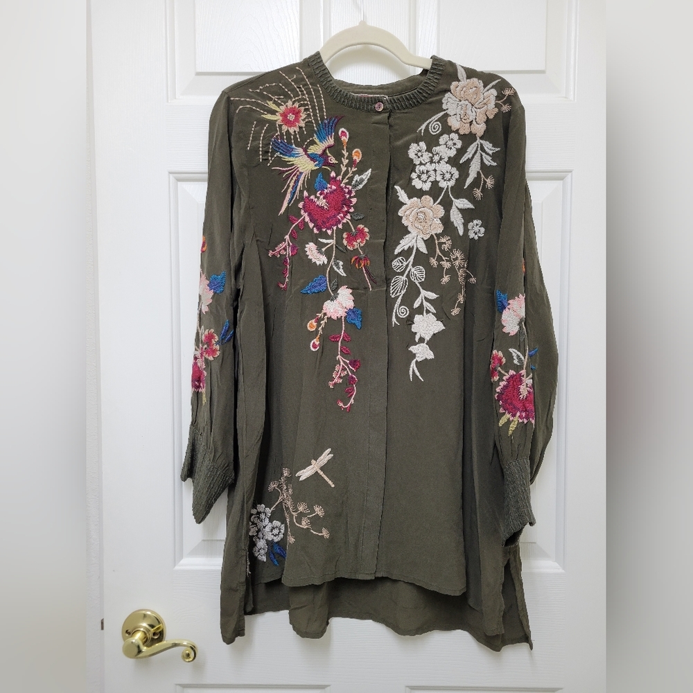 Johnny Was Workshop Freja Voyager Tunic size Medium